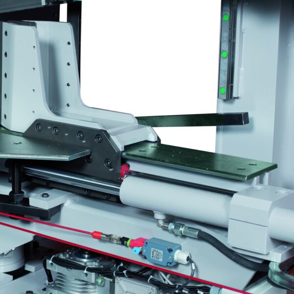 IMET – KS 802 NC - Semiautomatic Bandsaw