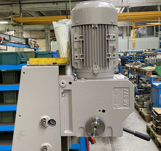 IMET - SIRIO 315 - Manual Vertical Cold Saw