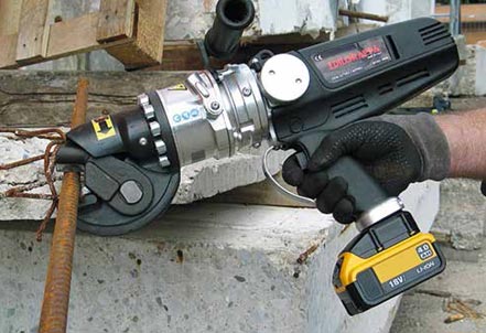 OSCAM- Portable Electrically Operated Shears Range