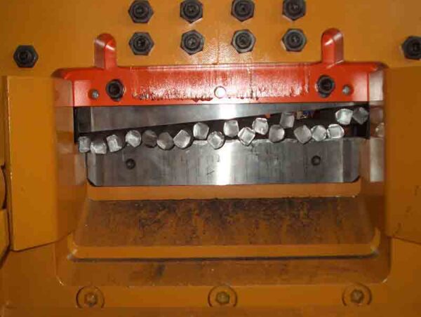 OSCAM – Cutting Machine Line – Hydraulic Shear Range [Made in Italy]