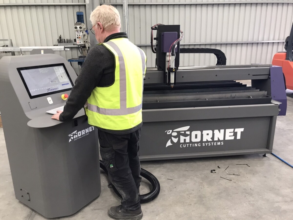 Hornet LTX CNC Plasma Cutter