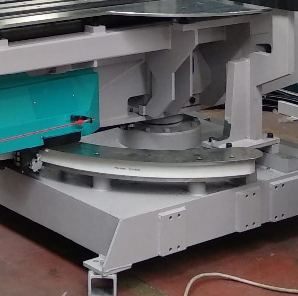 IMET - KTECH 802 F3000 - Automatic Double Column Bandsaws With CNC Control