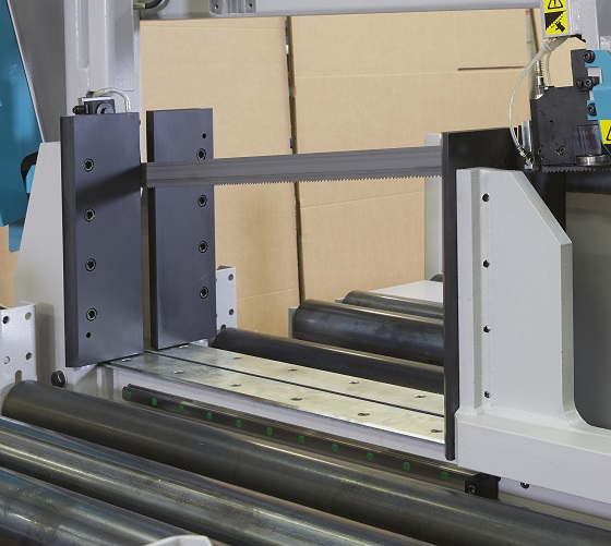 IMET - H800 - Semiautomatic Double Column Bandsaw