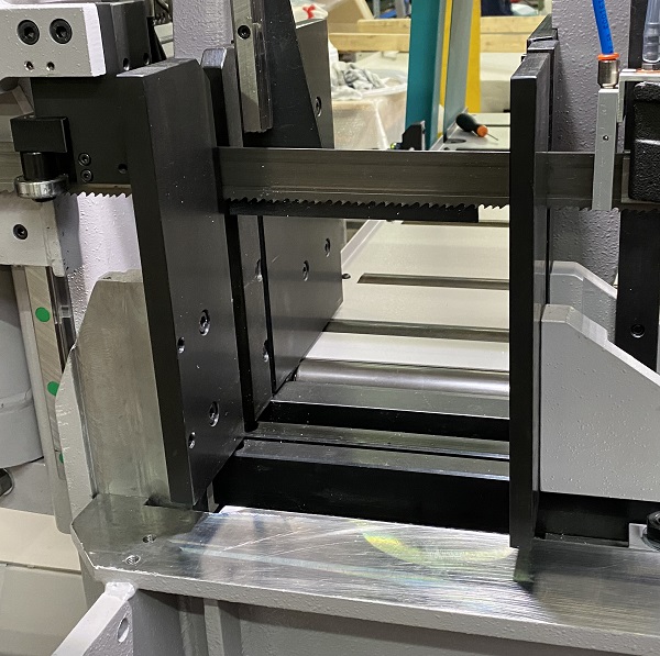 IMET - XSMART3 - Automatic Double Column Bandsaw
