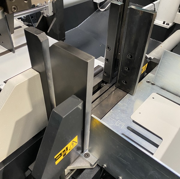 IMET - XSMART4 - Automatic Double Column Bandsaw
