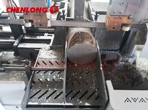 CHENLONG - 330B - Fully Automatic Band Saw Machine