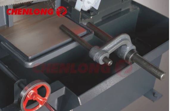 CHENLONG – Semi Automatic Horizontal Metal Cutting Bandsaw Machine - CS-280II