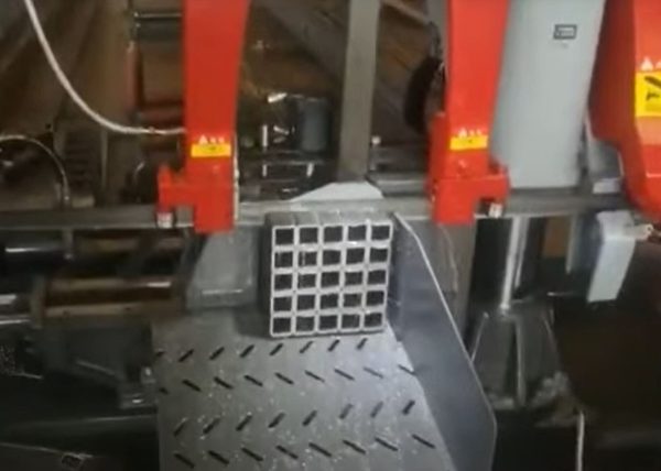 CHENLONG - GZ-4240 - Fully Automatic Band Saw Machine