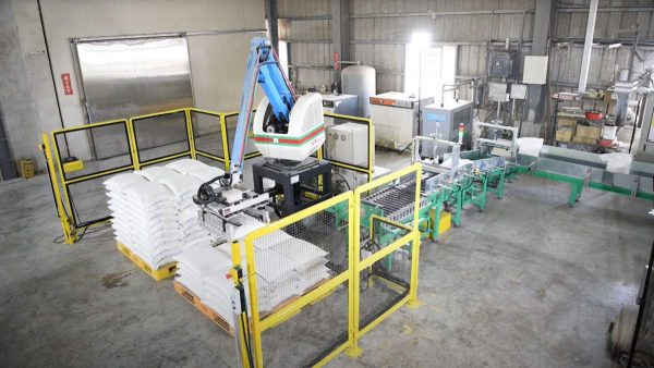 YLM - Articulated Robot - 160kg Robotic Palletizer