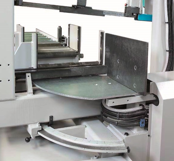 IMET - Automatic double-column sawing machine: H 651 NC F1000