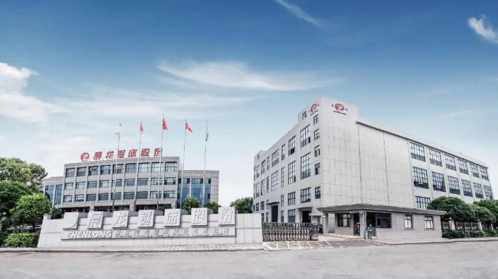 Chenlong